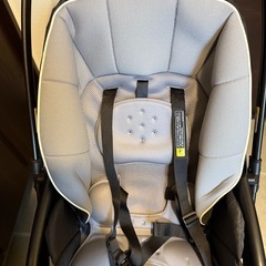 Aprica ラクーナクッション　美品の画像