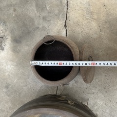 金属製の火鉢茶釜の画像