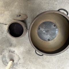 金属製の火鉢茶釜の画像