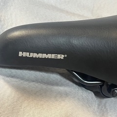 HUMMER ブラックサドルの画像