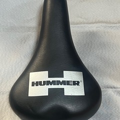 HUMMER ブラックサドルの画像
