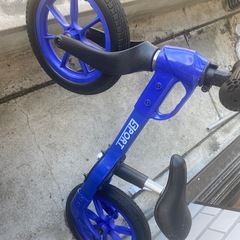 ストライダーの画像