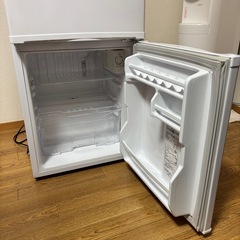 一人暮らし用　冷蔵庫　の画像