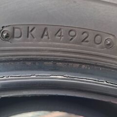 215　60R16　スタッドレスVRXの画像