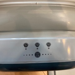 コンパクト折り畳み洗濯機の画像