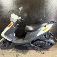 ★支払総額8.0万円★定休日なし！いつでも現車確認可能です！ スズキ アドレスV125 白 CF4EA 人気のV125！   4ストインジェクション！ 集中キー！ フロントディスクブレーキ！　の画像