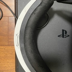 ps4本体　ヘッドフォン　vr  ソフト1本の画像