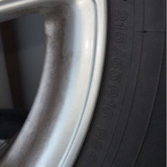 16インチスタッドレスタイヤの画像