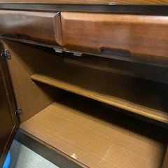 キッチンボード　食器棚　の画像