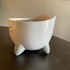 ペット用自動給餌器「Catit Pixi」の画像