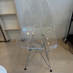 丸ダイニングテーブルと椅子セットテーブル直径60cm×高さ73cmの画像