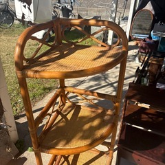 無料　コーナーラック　棚　シェルフ　飾り棚の画像