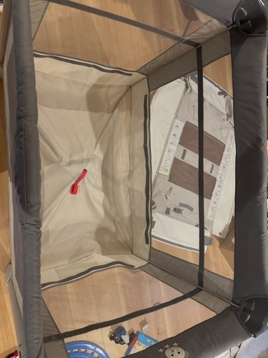 （美品）ココネルエアー　グレー　アップリカ