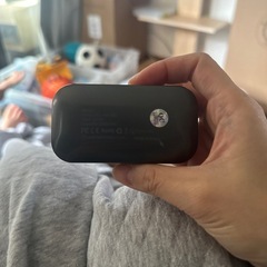 イヤホン(片耳が壊れている？)の画像