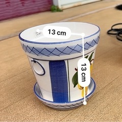 ポルトガル製鉢の画像