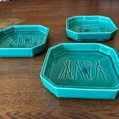 和食器　各皿３個セット　約13センチ角　グリーンの画像