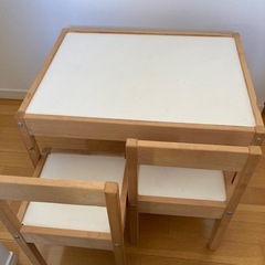 （お話中）子供用　机&椅子セット【IKEA】の画像