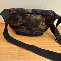 ManhattanPortage 迷彩 メッセンジャーバッグの画像