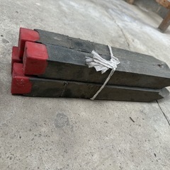 木製境界杭の画像