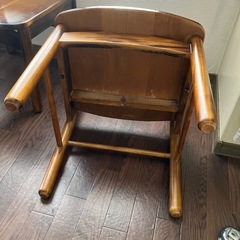 カリモク　コロニエルの画像