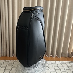 【新品・未使用】adidas アディダス キャディバッグ/ゴルフバッグJUT50 カート型 9型 2025年モデル　黒　ブラックの画像