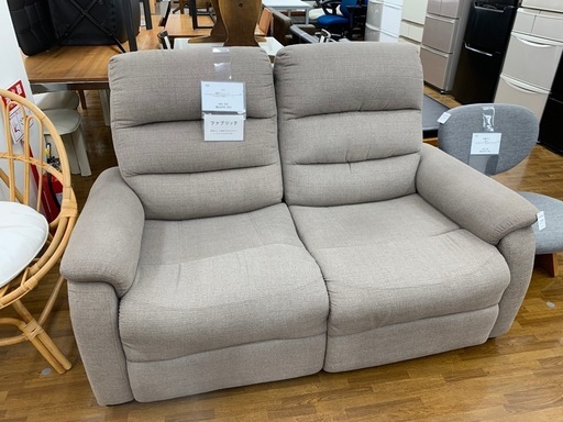 90分の無料軽トラック貸出サービス！ニトリ 電動リクライニングソファー