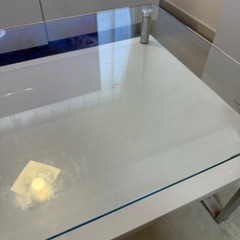 ニトリ　ガラス　ローテーブルの画像