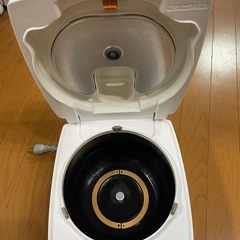 三菱　炊飯器　NJ-VE108Wの画像