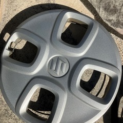スズキ　HA36S アルト　純正ホイールキャップの画像