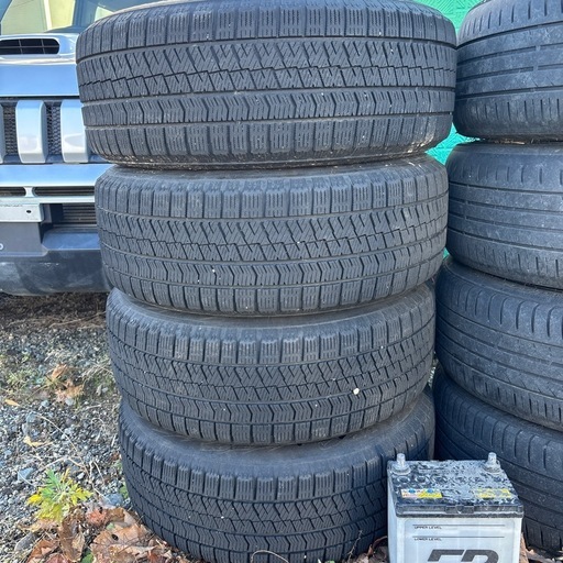 215/60R16 VRX2 スタッドレス