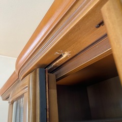 大型食器棚の画像