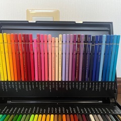 uni 色鉛筆７２色セット
の画像