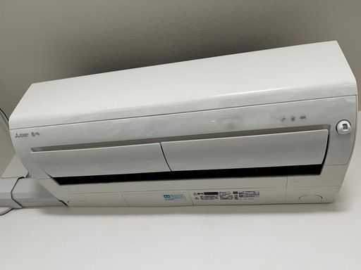 ほぼ未使用✨️エアコン 霧ヶ峰 Rシリーズ ピュアホワイト MSZ-R2220-W [おもに6畳用 /100V]