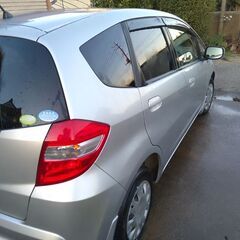 ﾎﾝﾀﾞ ﾌｨｯﾄ 1.3G 10thｱﾆﾊﾞｰｻﾘｰ【走行距離少ない】の画像