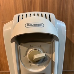 DeLonghi デロンギ /オイルヒーター /D091549EFS 動作品　ヒーター　空調家電　の画像