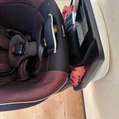 【チャイルドシート】COMBI （4,000円）の画像