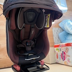 【チャイルドシート】COMBI （4,000円）の画像