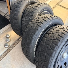 軽165/60R15 15インチデイトナホイールとオープンカントリーブロックタイヤのセットの画像