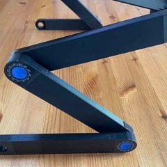 在宅ワークに！　折りたたみPCスタンドの画像