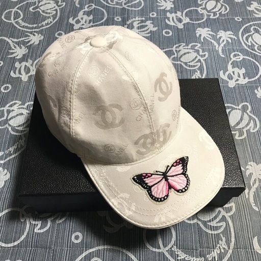 超レア 正規品 シャネル バタフライ刺繍 キャップ ホワイト S 付属品有