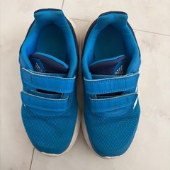 adidas スニーカー　18センチの画像