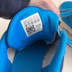 adidas スニーカー　18センチの画像