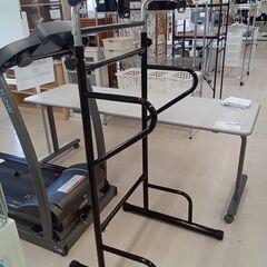 リユースのサカイ栃木店★ジモティ割あり★  懸垂器具 ブラック W110×D71×H147 クリーニング済み TC11766の画像