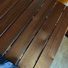 折り畳みテーブルの画像