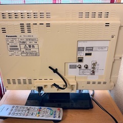 テレビ　Panasonic　VIERA TH-L19C3-K 19インチ ブラックの画像