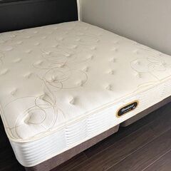 超美品シモンズクイーンサイズマットレス@中野区の画像