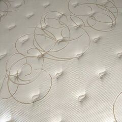 超美品シモンズクイーンサイズマットレス@中野区の画像