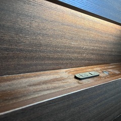 ダブルベッドフレーム、マットレスの画像