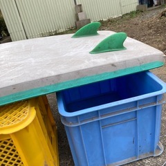 古いボディーボード　傷ありの画像