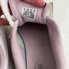 PUMA 21センチスニーカーの画像